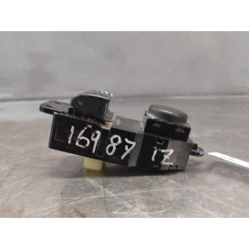 Recambio de mando elevalunas delantero izquierdo para hyundai h 1 referencia OEM IAM - Blanco 4