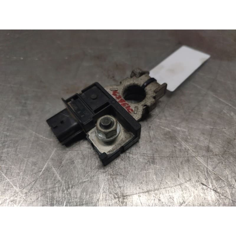 Recambio de borne para nissan qashqai ii (j11, j11_) 1.5 dci referencia OEM IAM - Blanco