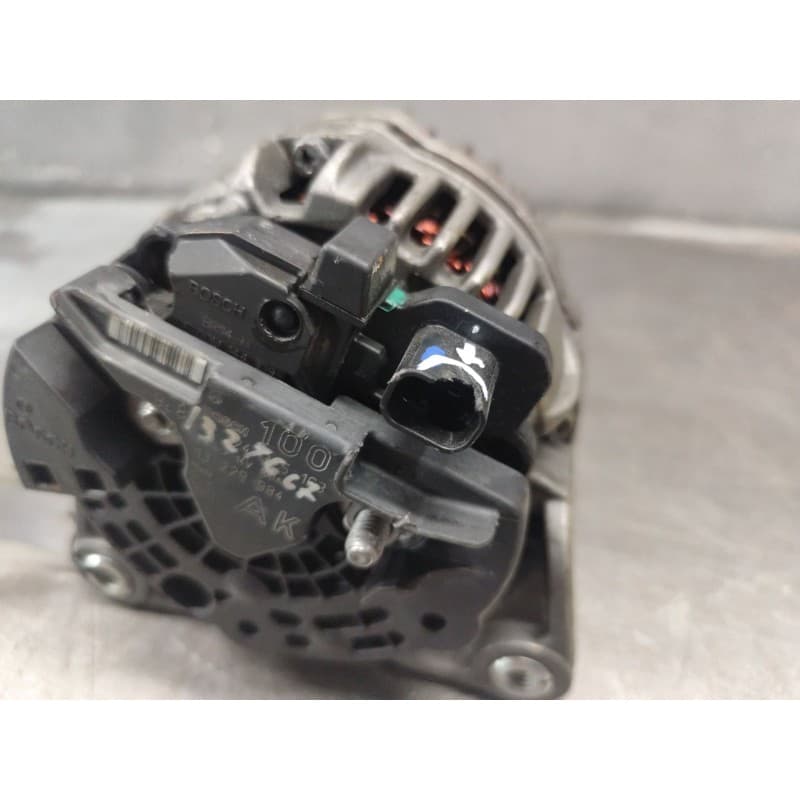 Recambio de alternador para opel astra h gtc (a04) 1.6 (l08) referencia OEM IAM 13229984 - Plata 2