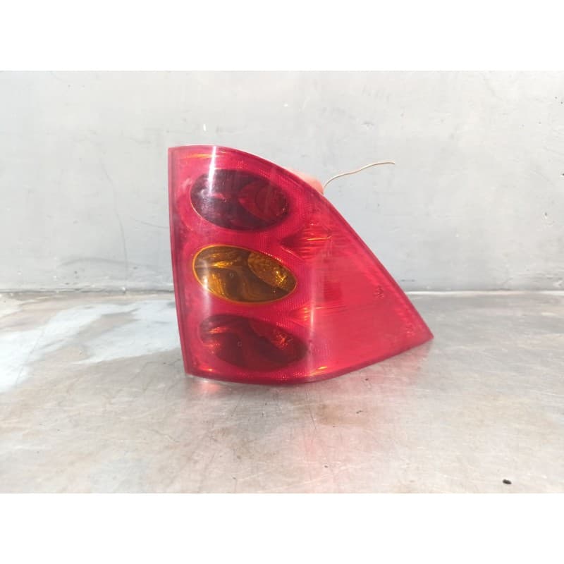 Recambio de piloto trasero izquierdo para peugeot 1007 (km_) 1.6 hdi referencia OEM IAM - Gris