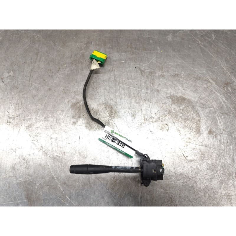 Recambio de mando radio para peugeot 206 berlina xr referencia OEM IAM - Azul 3