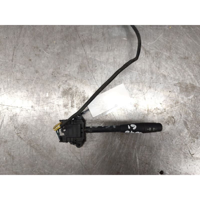 Recambio de mando radio para peugeot 206 berlina xr referencia OEM IAM - Azul 4