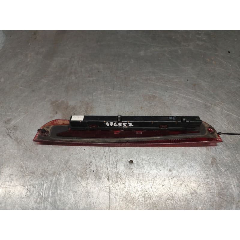 Recambio de luz central de freno para ford focus berlina (cap) ghia referencia OEM IAM - Azul 2