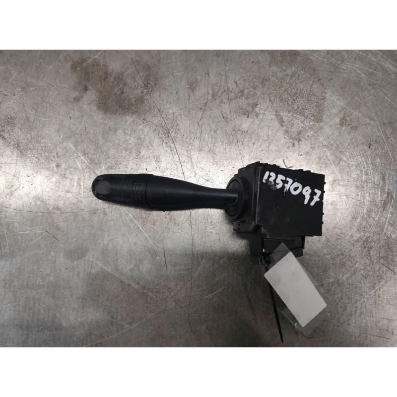 Recambio de mando limpia para suzuki swift iii (mz, ez) 1.5 (rs 415) referencia OEM IAM - Rojo 3