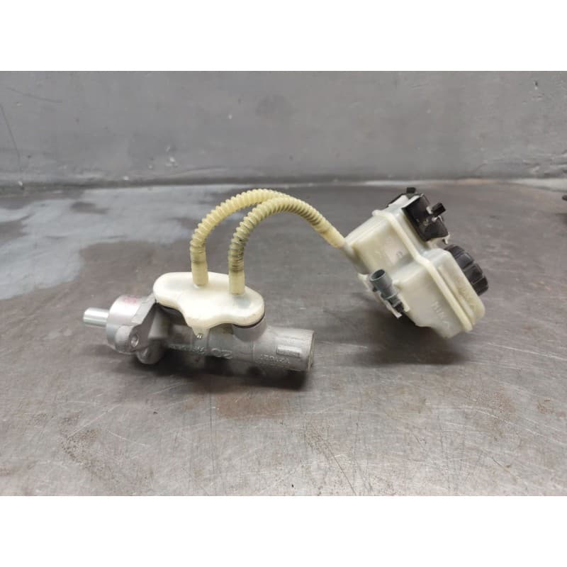 Recambio de bomba freno para opel meriva blue line referencia OEM IAM 3