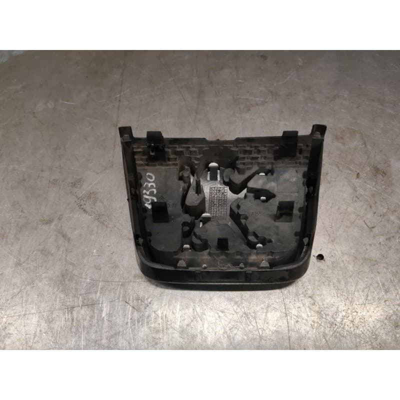 Recambio de emblema para peugeot partner (s2) totem referencia OEM IAM 9644759077 2