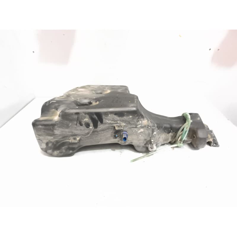 Recambio de deposito limpia para daf serie xf106 referencia OEM IAM 2046541 2046542 - Blanco 2
