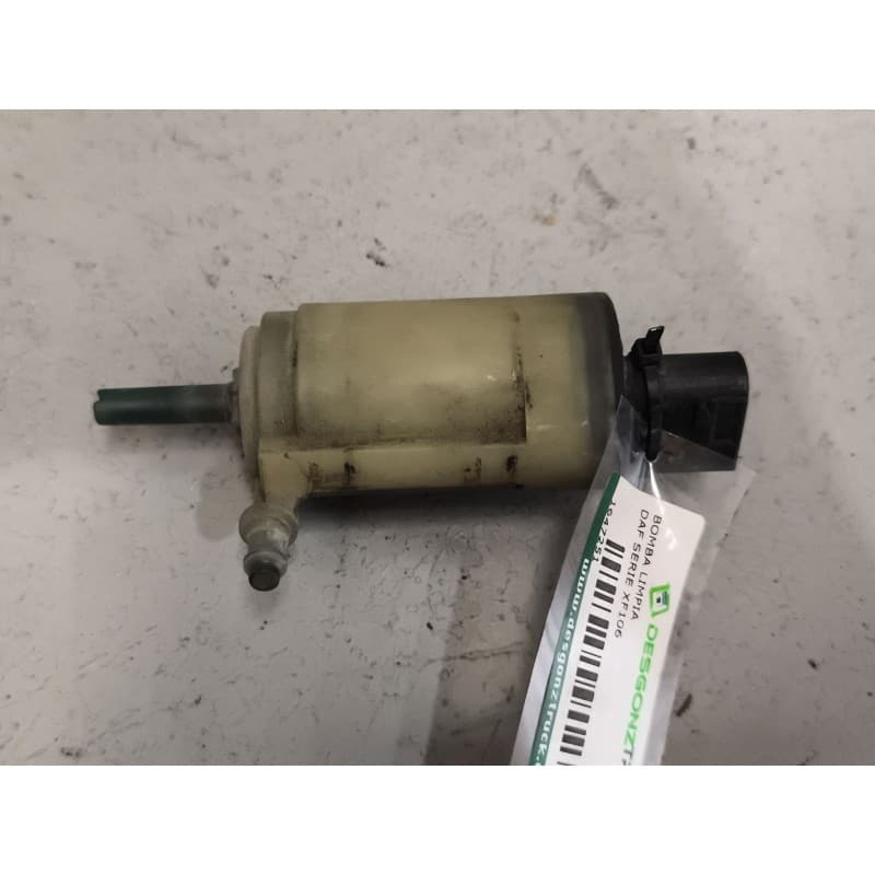 Recambio de bomba limpia para daf serie xf106 referencia OEM IAM - Blanco