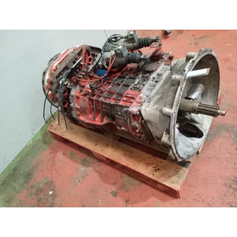 Recambio de caja cambios para iveco stergo e referencia OEM IAM 1304054460 504024451 - Blanco 5