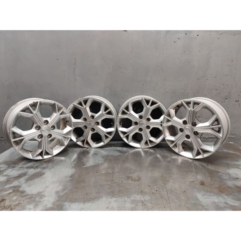 Recambio de juego llantas para ssangyong tivoli 1.6 referencia OEM IAM 4173035120 - Azul