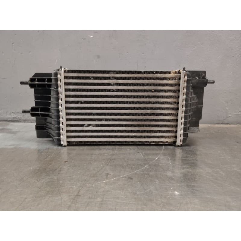 Recambio de intercooler para nissan juke (f15) 1.5 dci referencia OEM IAM 144611KB2A - Negro 2