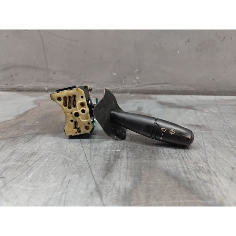 Recambio de mando limpia para renault master desde '98 referencia OEM IAM 36969B - Rojo 2