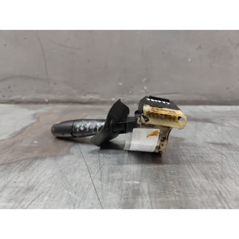 Recambio de mando limpia para renault master desde '98 referencia OEM IAM 36969B - Rojo 4