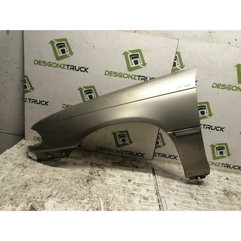 Recambio de aleta delantera izquierda para opel astra f berlina referencia OEM IAM