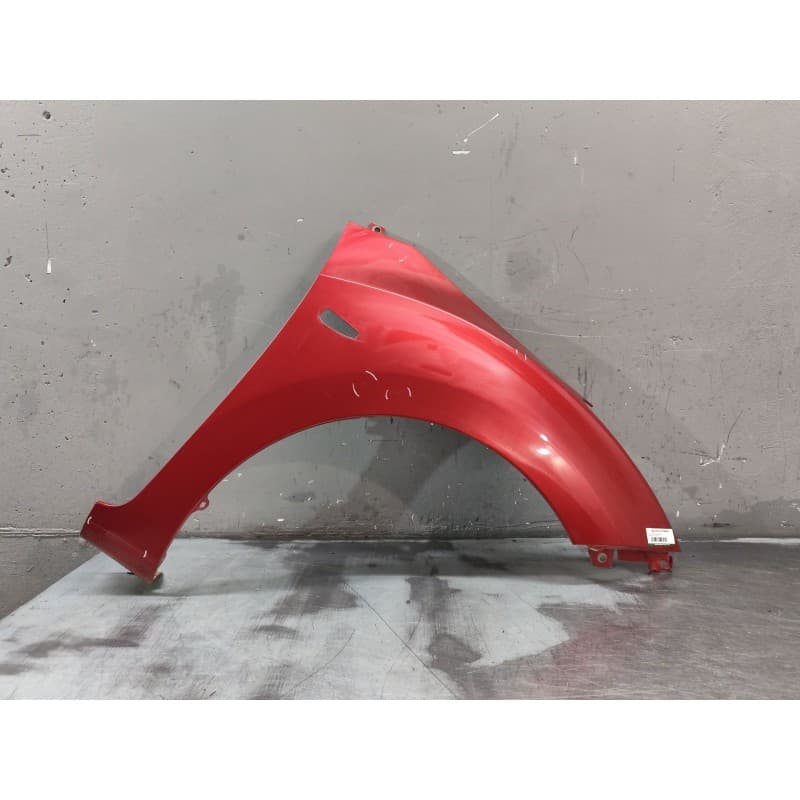 Recambio de aleta delantera derecha para hyundai i30 (gd) 1.6 crdi referencia OEM IAM - Rojo