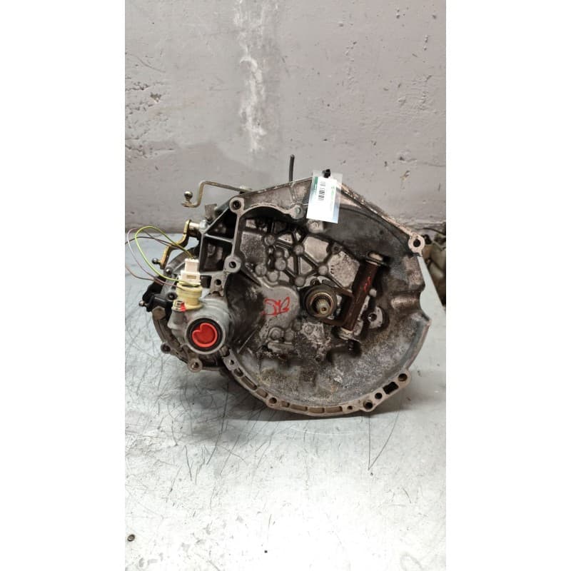 Recambio de caja cambios para peugeot 206 berlina x-line referencia OEM IAM 20CF09 - Plata