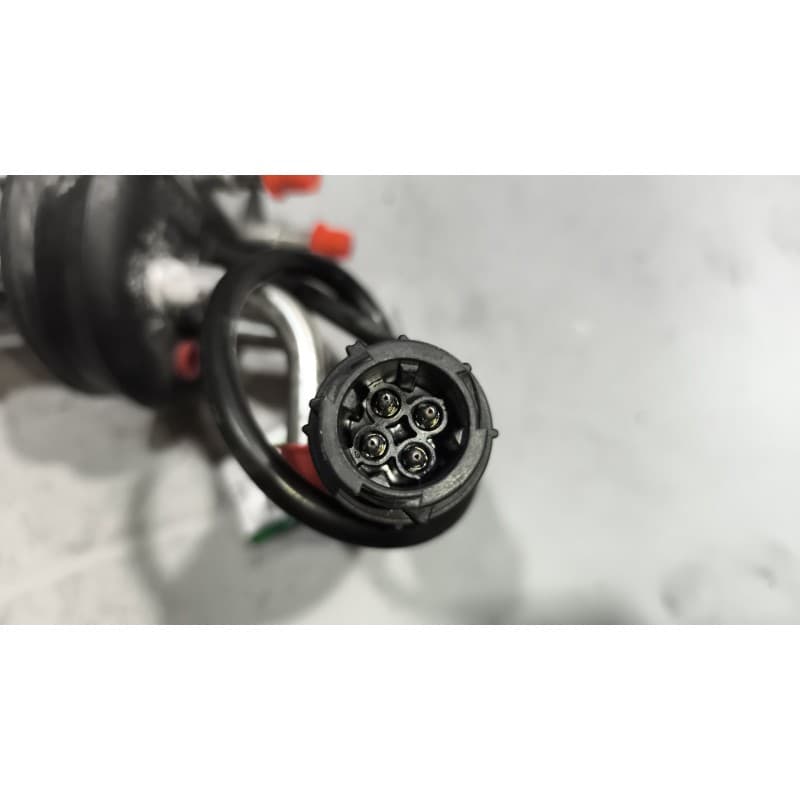 Recambio de aforador para renault magnum ab diesel referencia OEM IAM 21596909 - Blanco 4