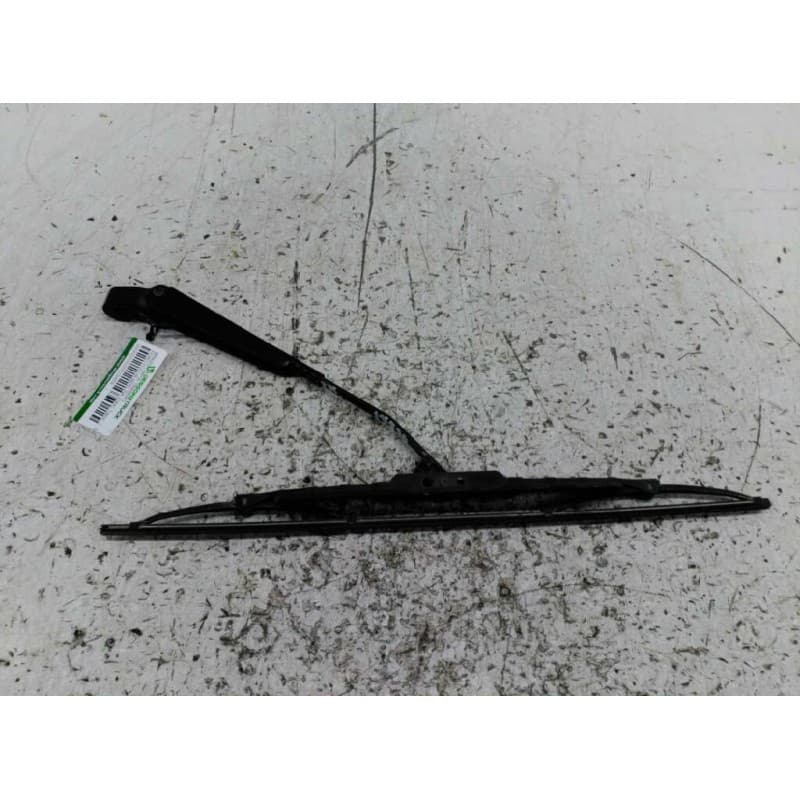 Recambio de brazo limpia trasero para ford focus berlina (cak) trend referencia OEM IAM - Negro