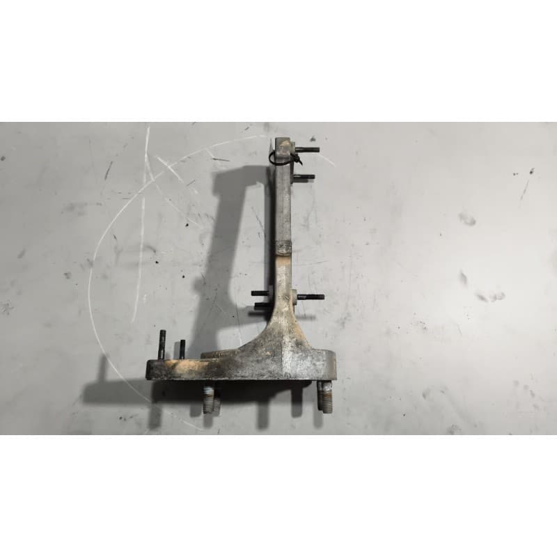 Recambio de soporte para renault serie t 12.8 diesel referencia OEM IAM 21658350 3