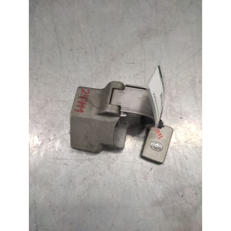 Recambio de antirrobo para toyota rav 4 (a3) luna referencia OEM IAM 45020425  899985201 - Plata