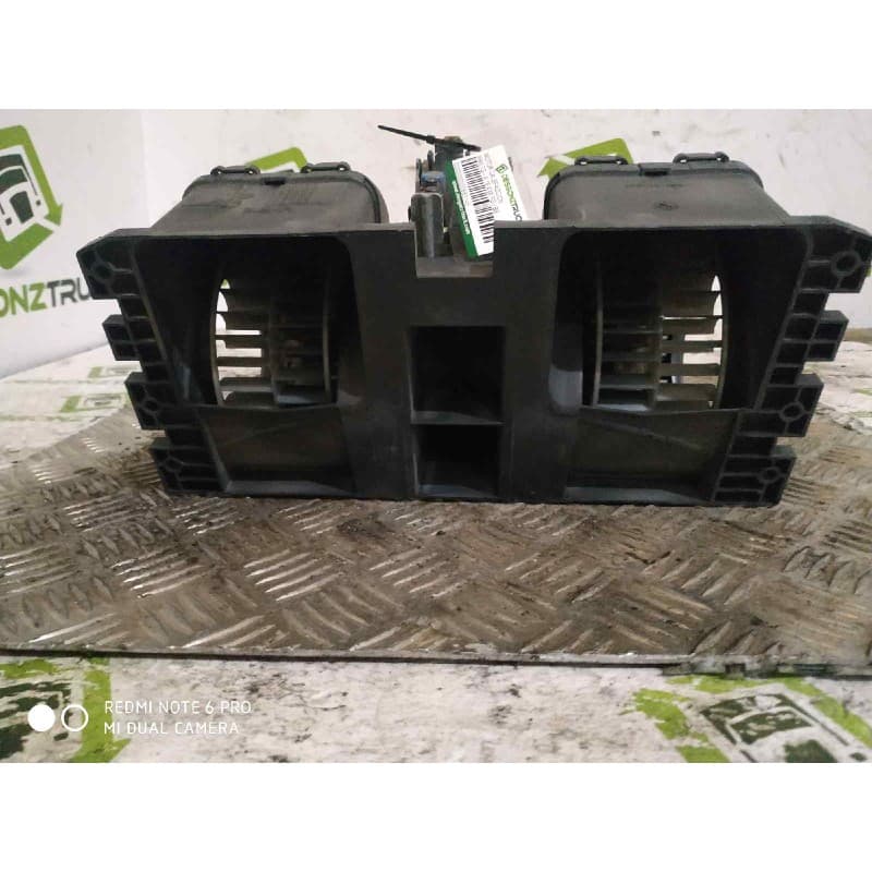 Recambio de motor calefaccion para man tg - a 18.440 fg / bb (e3/e4) xl referencia OEM IAM - Blanco 2