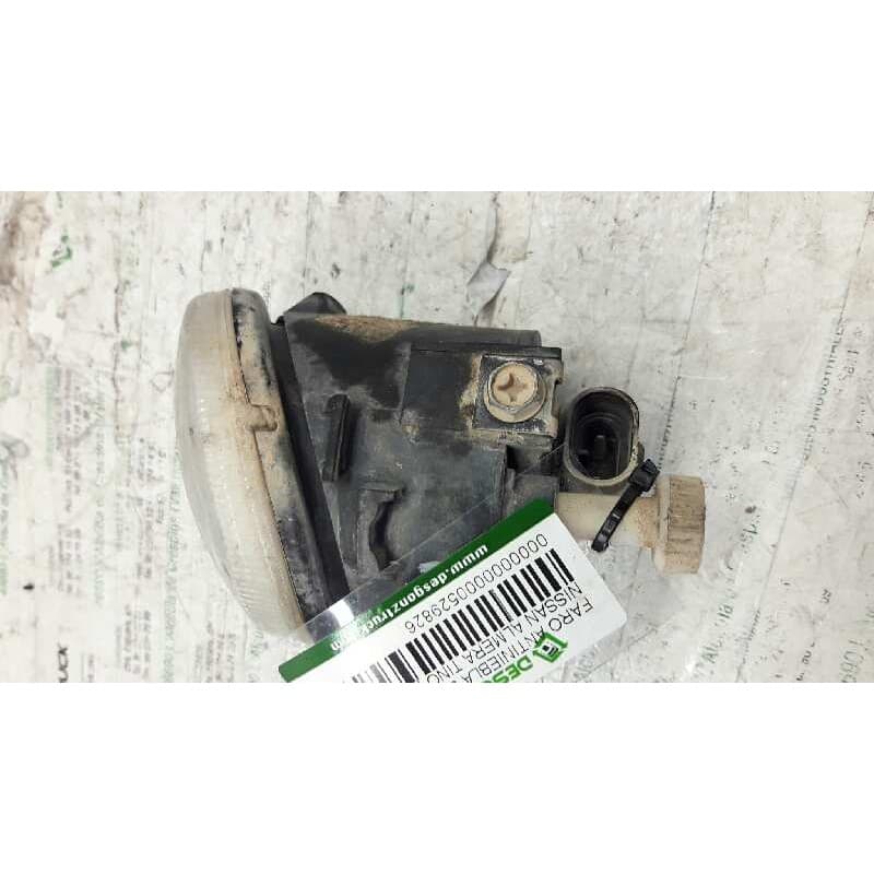 Recambio de faro antiniebla derecho para nissan almera tino (v10m) referencia OEM IAM
