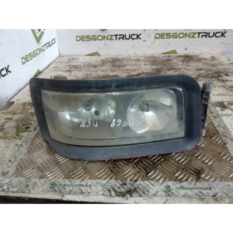Recambio de faro derecho para man tg - a 18 referencia OEM IAM 81251016456 - Rojo