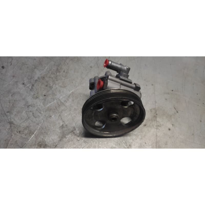 Recambio de bomba direccion para citroën c5 berlina 2.0 hdi sx referencia OEM IAM - Azul