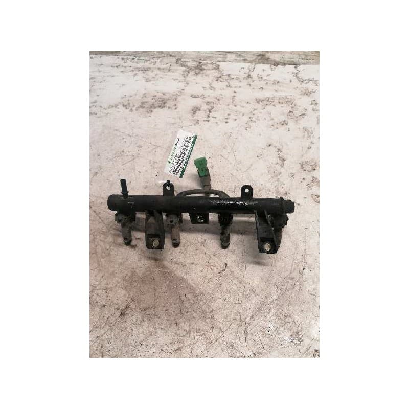 Recambio de rampa inyectora para peugeot 206 berlina 1.4 referencia OEM IAM 9625194080