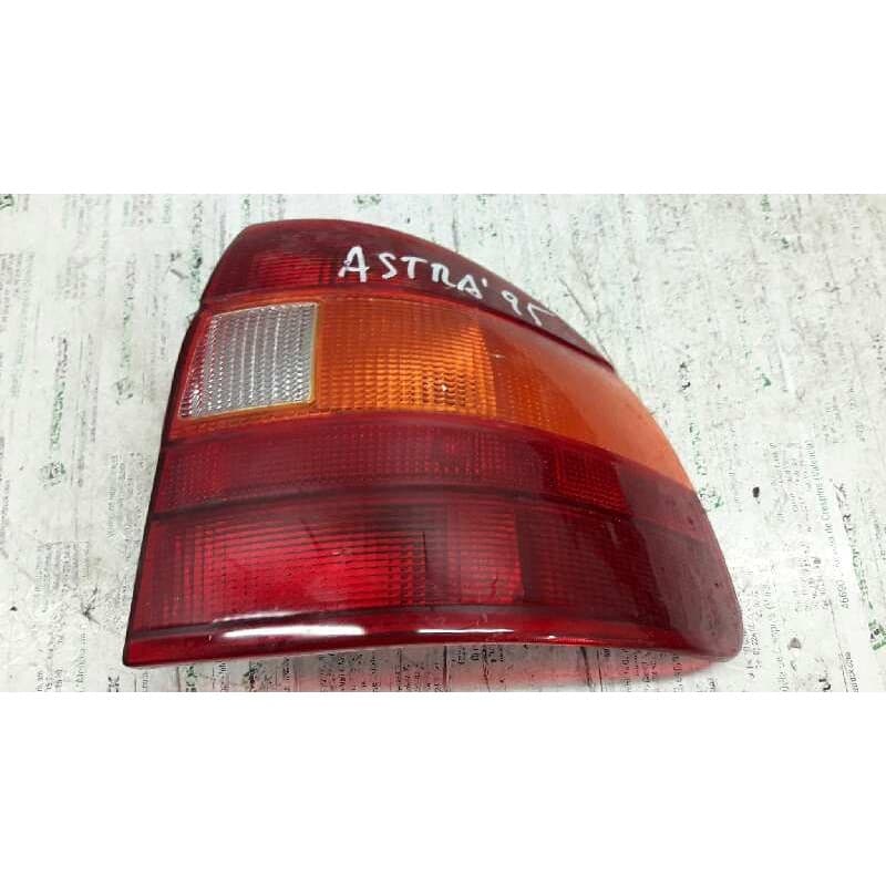 Recambio de piloto trasero derecho para opel astra f berlina básico referencia OEM IAM