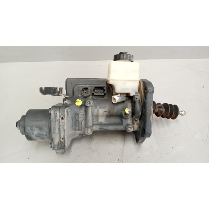 Recambio de servo embrague para man tgx 18 referencia OEM IAM 81307256121  2475267 - Blanco