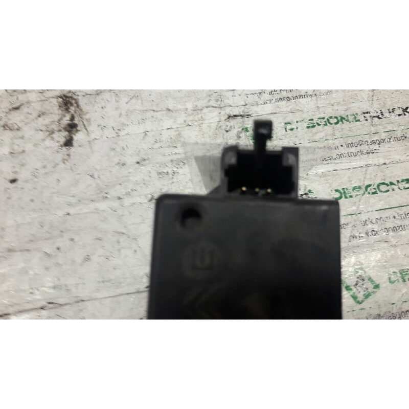 Recambio de cerradura maletero / porton para peugeot 206 sw xs referencia OEM IAM 4