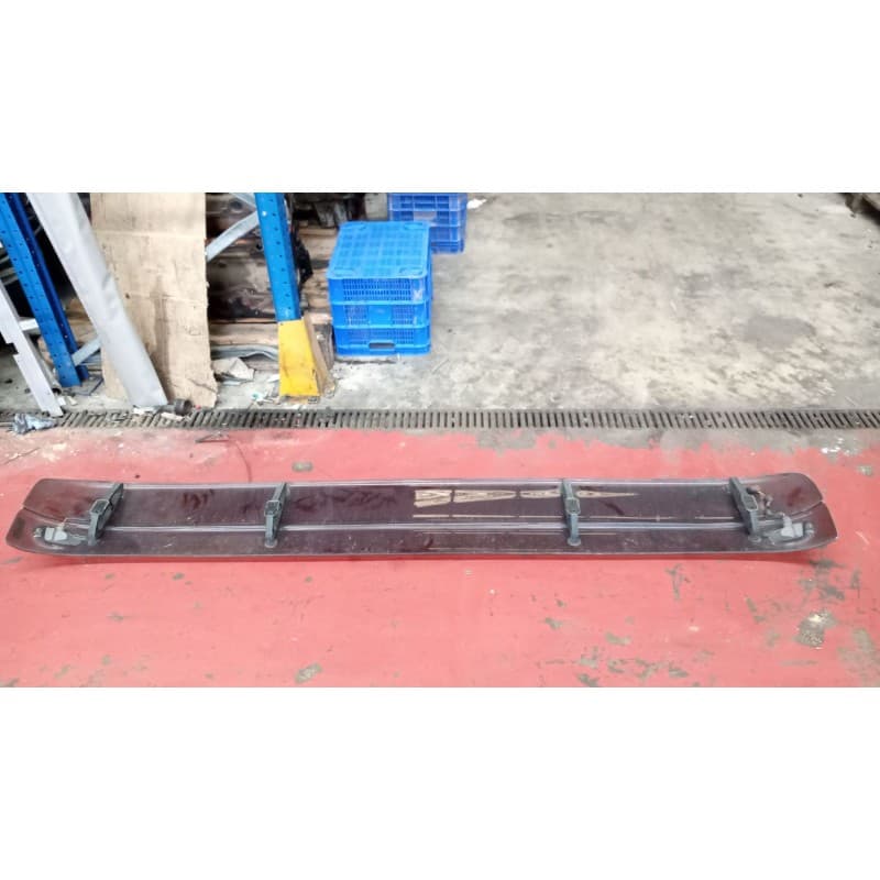 Recambio de visera cabina para iveco stralis (as) 12.9 diesel referencia OEM IAM - Blanco 2
