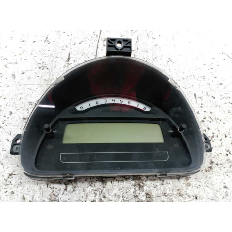 Recambio de cuadro instrumentos para citroën c3 1.4 sx referencia OEM IAM 9660225780