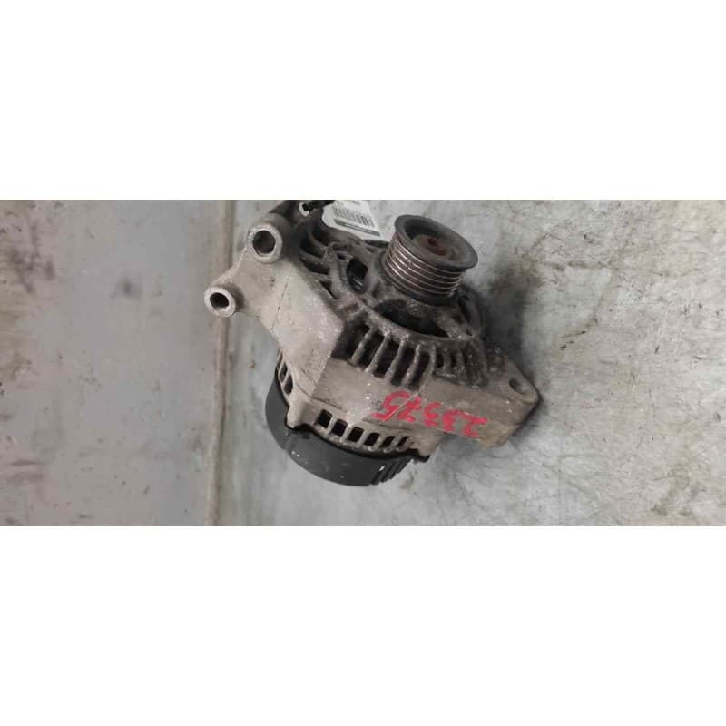 Recambio de alternador para ford focus berlina (cak) ambiente referencia OEM IAM   3 PINS - Negro