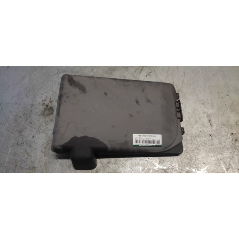 Recambio de caja reles / fusibles para seat ibiza (6l1) cool referencia OEM IAM 6Q0937550G - Rojo