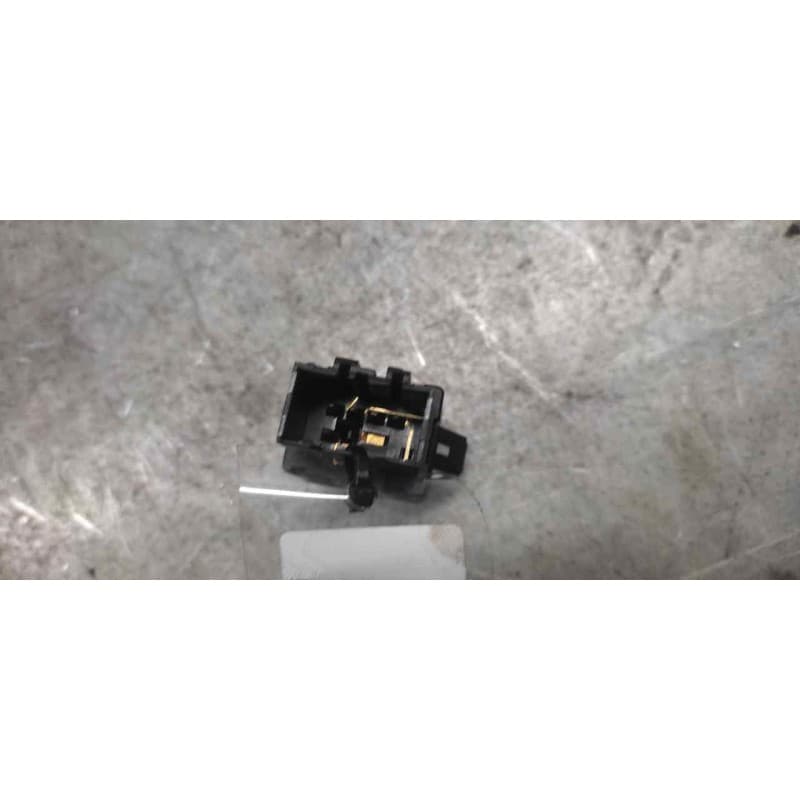 Recambio de boton antivaho para seat ibiza (6l1) cool referencia OEM IAM   5 PINS - Negro 2