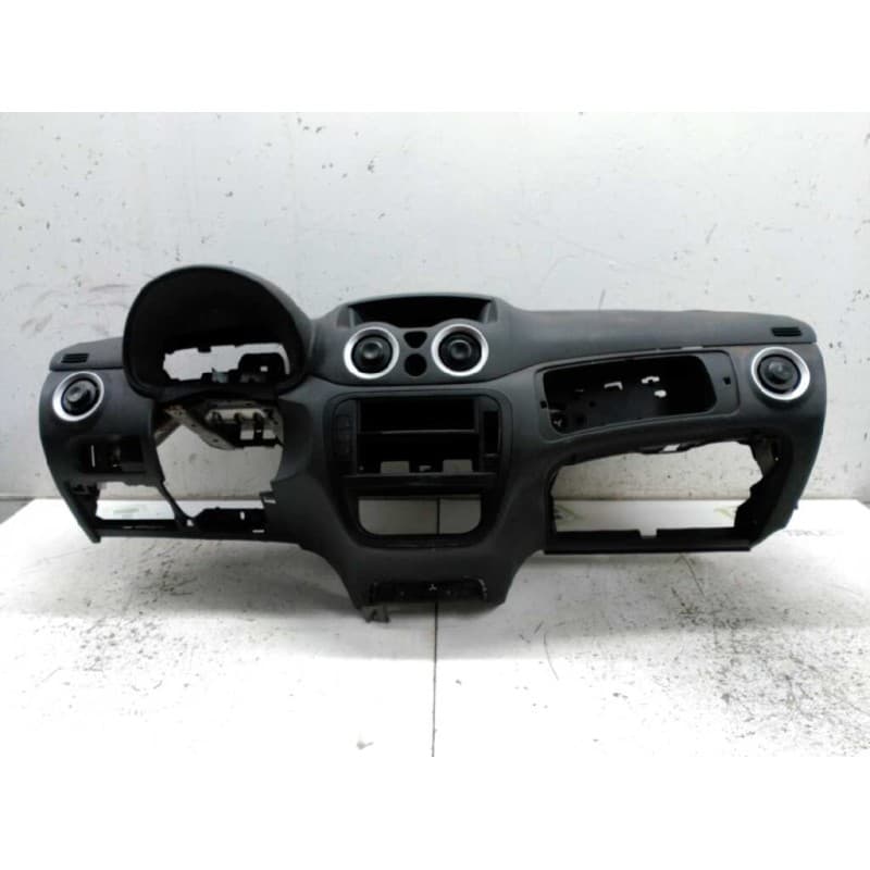 Recambio de salpicadero para citroën c3 1.4 sx referencia OEM IAM