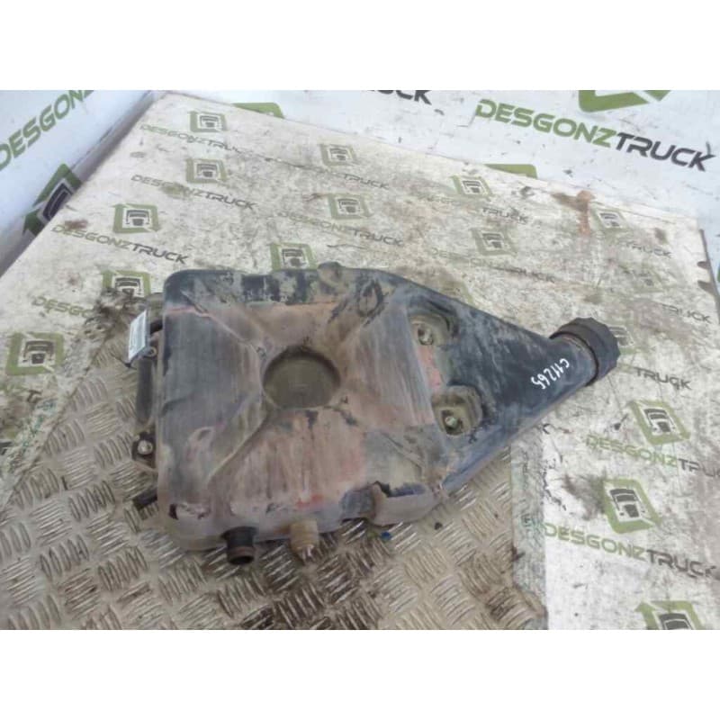 Recambio de deposito expansion para renault trucks g g 220.20 referencia OEM IAM - Rojo