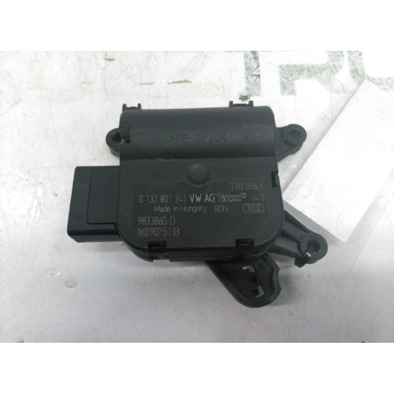 Recambio de motor calefaccion para seat altea (5p1) arena referencia OEM IAM 0132801341 - Blanco
