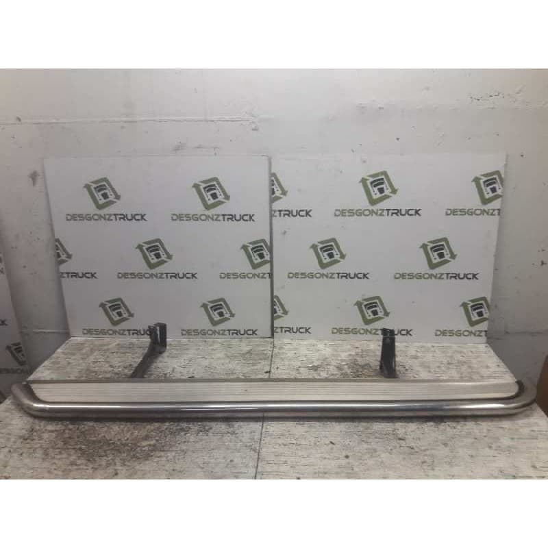 Recambio de estribo izquierdo para tata telcoline 4x4 referencia OEM IAM - Gris 2