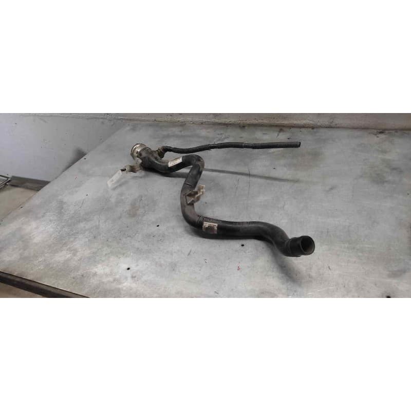 Recambio de cuello deposito para bmw serie 1 lim. (f20) 118d referencia OEM IAM 3