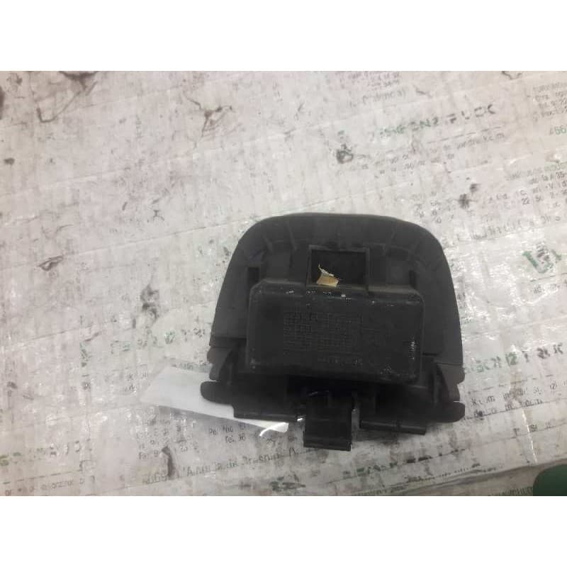 Recambio de cenicero para peugeot 206 berlina 1.4 referencia OEM IAM 9627639377 3
