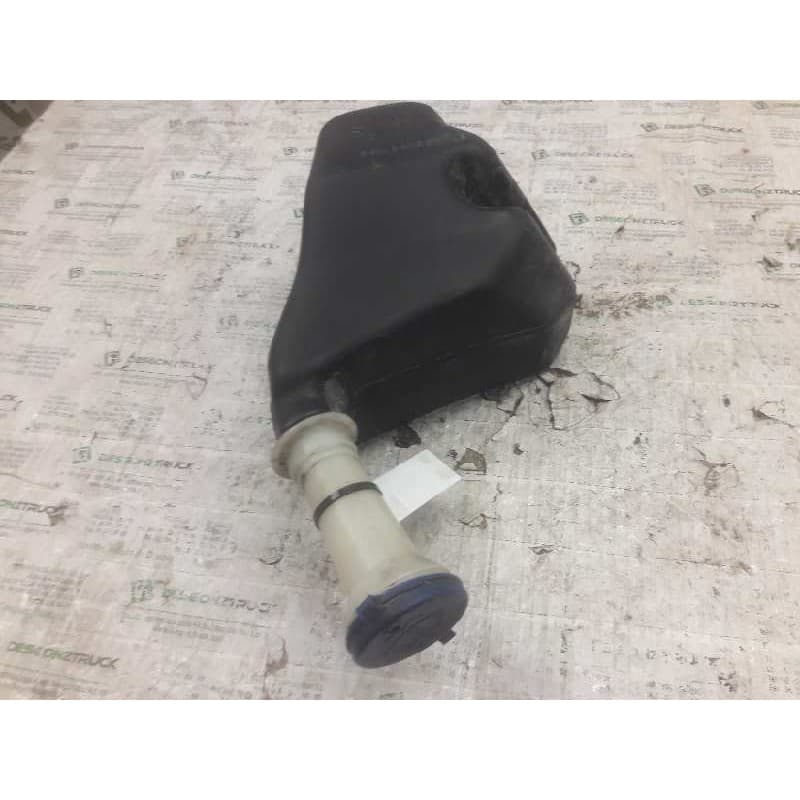 Recambio de deposito limpia para peugeot 106 (s2) xr d referencia OEM IAM 9614650880 2