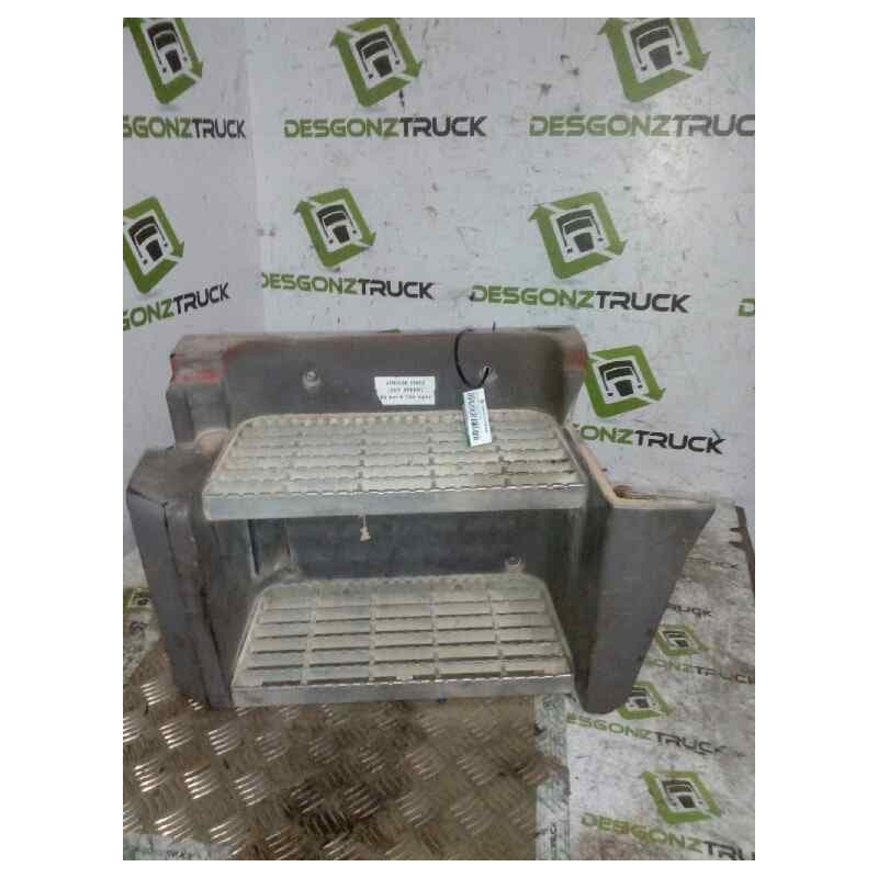 Recambio de peldaño izquierdo para renault trucks g g 220.20 referencia OEM IAM - Rojo