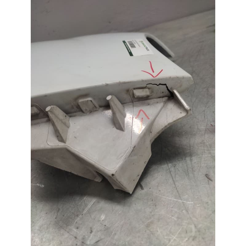 Recambio de aleta delantera derecha para renault kangoo dynamique referencia OEM IAM - Blanco 4