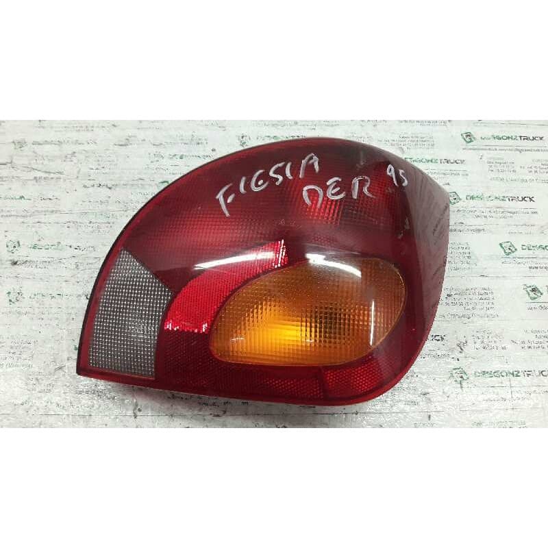 Recambio de piloto trasero derecho para ford fiesta berlina ghia referencia OEM IAM