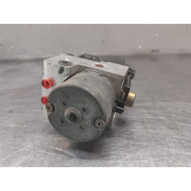 Recambio de abs para audi a4 berlina (b5) 1.8 referencia OEM IAM 8e0614111 0273004132 4