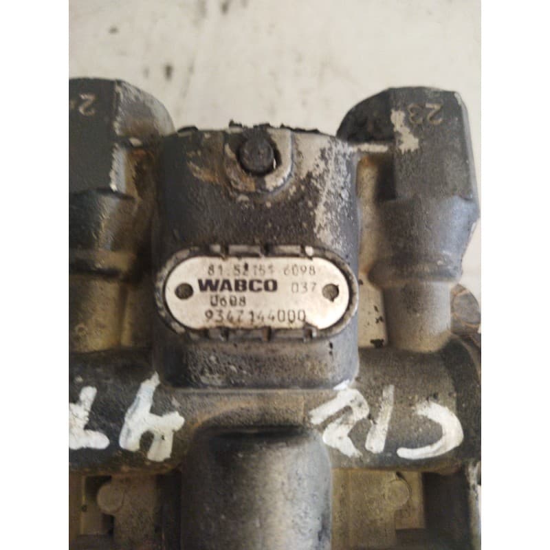 Recambio de valvula aire para man tg - l 12 referencia OEM IAM 81521516098 9347144000 - Amarillo 2