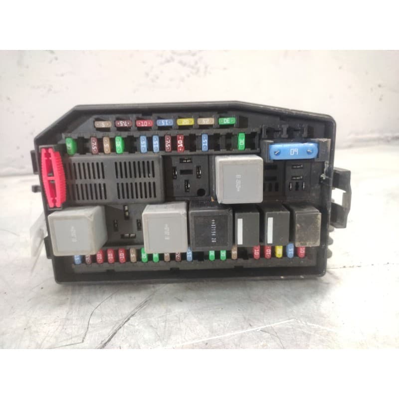 Recambio de caja reles / fusibles para jaguar x-type referencia OEM IAM 4X4314A073DB